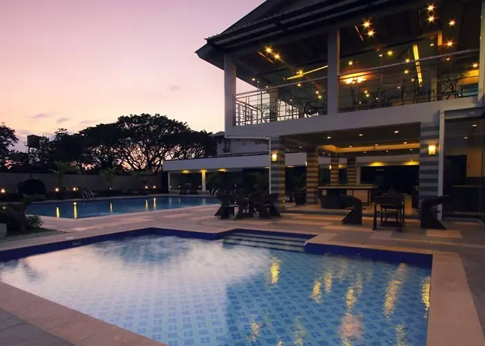 Pacific Coast Residences Апартаменты *