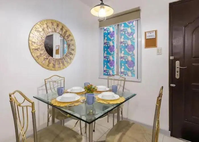 Апартаменты Pacific Coast Residences Манила
