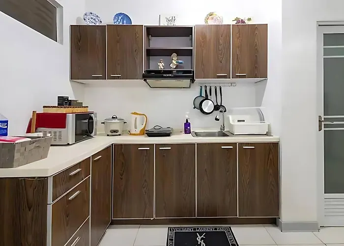 Pacific Coast Residences Манила